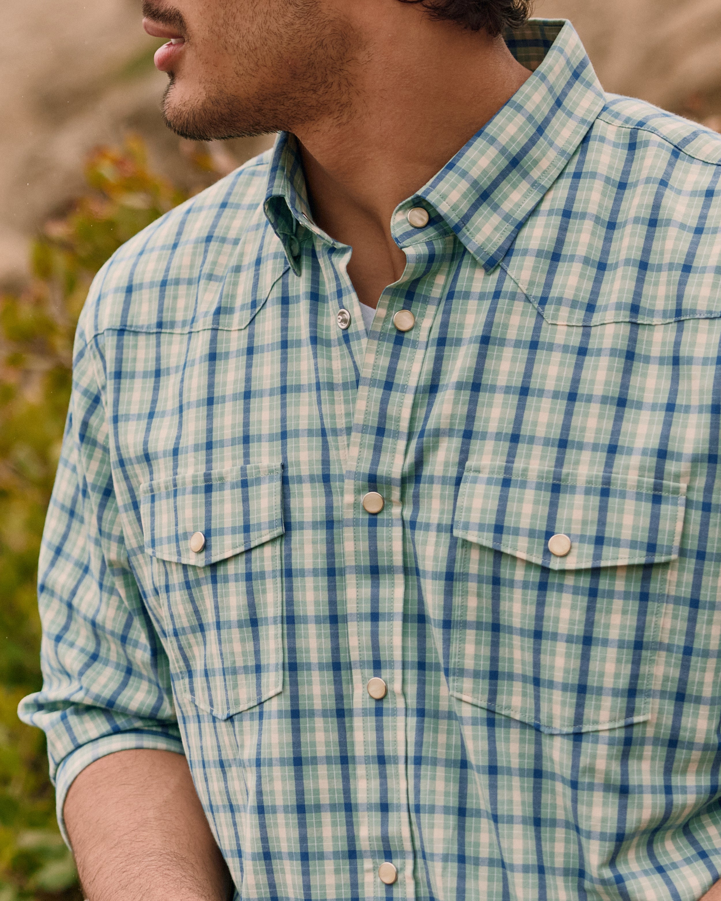 Heritage Featherweight Pearl Snap Long Sleeve Shirt